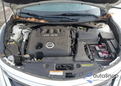 2013 Nissan Altima 3.5 Sv z USA, uszkodzony, nr VIN 1N4BL3AP5DC242158